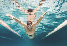 5 Things you Should Never Wear to the Gym swimming routines to burn calories, press exercises for bigger shoulders